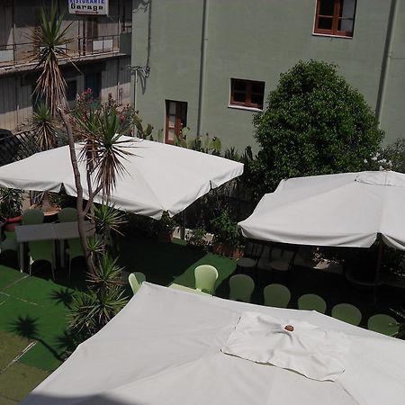 Hotel Piro Torrenova Kültér fotó