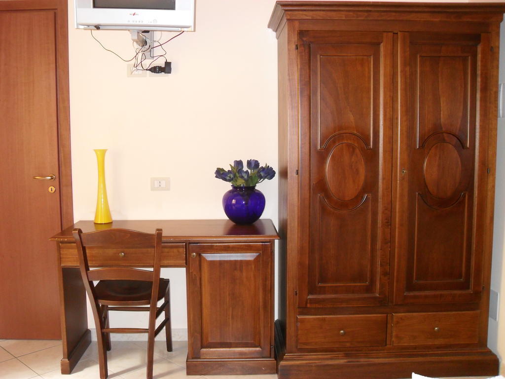 Hotel Piro Torrenova Szoba fotó