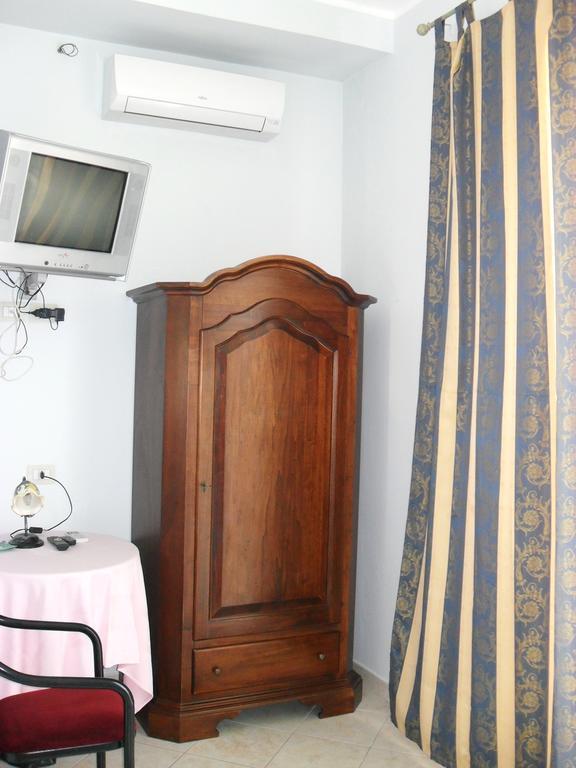 Hotel Piro Torrenova Szoba fotó