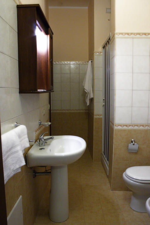 Hotel Piro Torrenova Szoba fotó