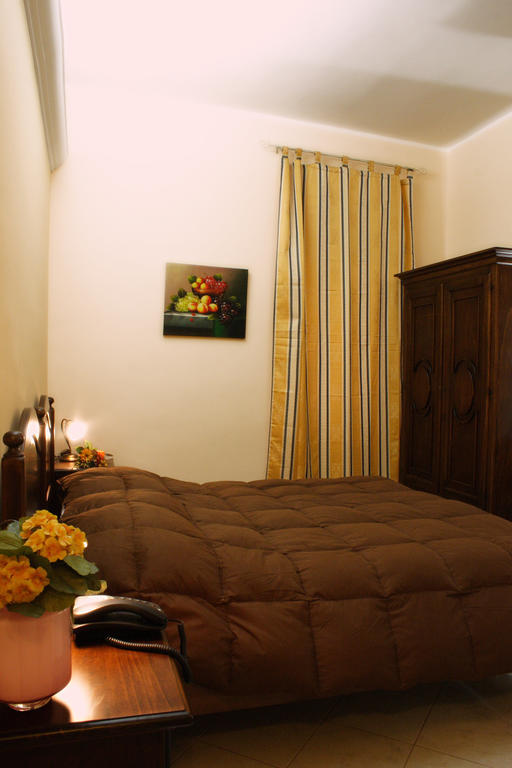Hotel Piro Torrenova Szoba fotó